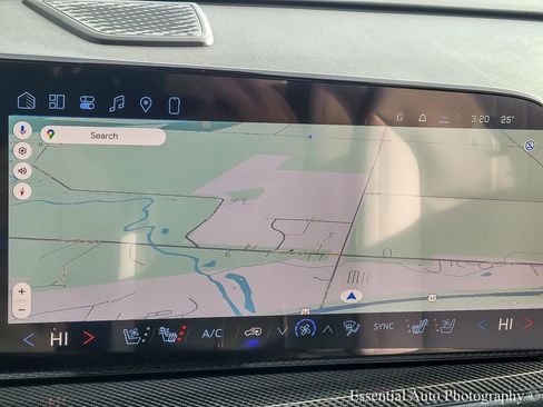 New 2026 Chevrolet Traverse High Country w/ LPO, Floor Liner Package image 15