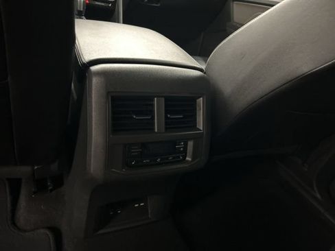 Used 2023 Volkswagen Atlas SEL Premium AWD/4WD image 23