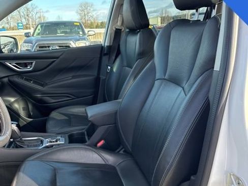 Used 2020 Subaru Forester Limited w/ Popular Package #3 image 9