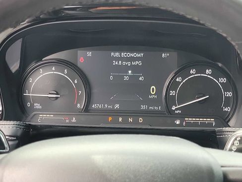 Used 2021 Lincoln Corsair AWD w/ Premium Package image 30