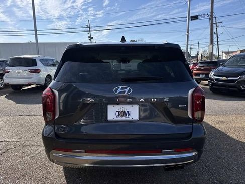 Used 2024 Hyundai Palisade Calligraphy image 8