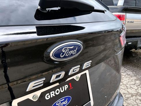 Used 2022 Ford Edge SEL w/ Convenience Package AWD/4WD image 31