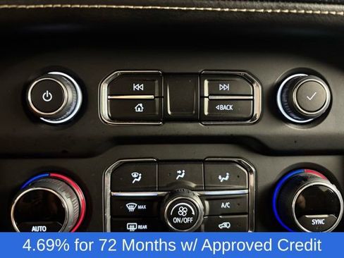 Used 2024 Chevrolet Tahoe Premier image 18