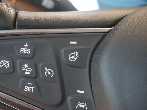 Used 2020 Chevrolet Bolt LT image 31