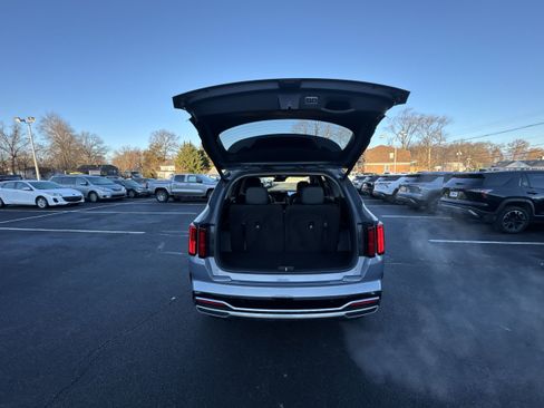 Used 2021 Kia Sorento SX image 27