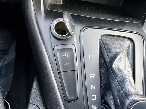 Used 2016 Ford Focus SE image 34
