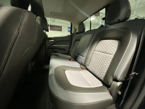 Used 2021 Chevrolet Colorado Z71 w/ Safety Package image 15