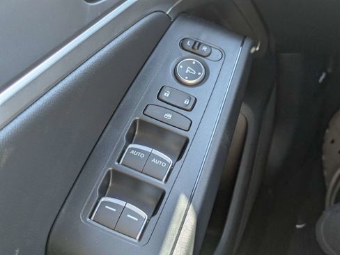 Used 2026 Acura Integra FWD image 25