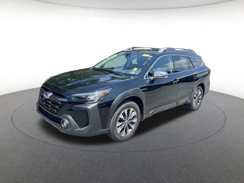 Certified 2023 Subaru Outback Touring XT AWD/4WD image 3