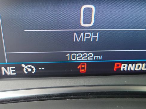 Used 2024 Chevrolet Equinox LT w/ LPO, Floor Liner Package FWD image 23