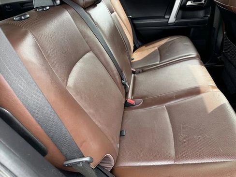 Used 2020 Toyota 4Runner Limited AWD/4WD image 19