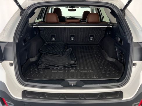 Used 2020 Subaru Outback Touring XT AWD/4WD image 25