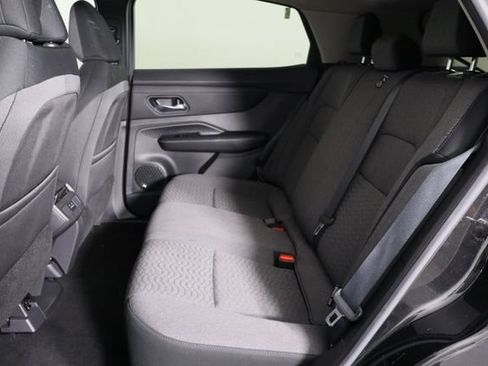 Used 2023 Nissan Ariya FWD image 16