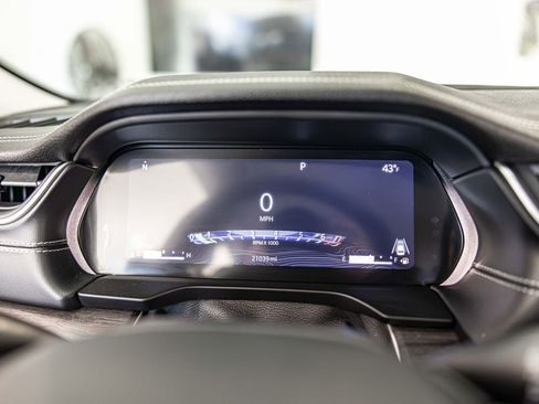 Used 2023 Jeep Grand Cherokee L Limited w/ Black Appearance Package image 25