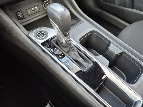 New 2025 Nissan Sentra SV w/ All-Weather Package image 15