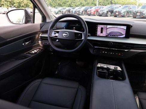 Certified 2025 Nissan Murano SL AWD/4WD image 26