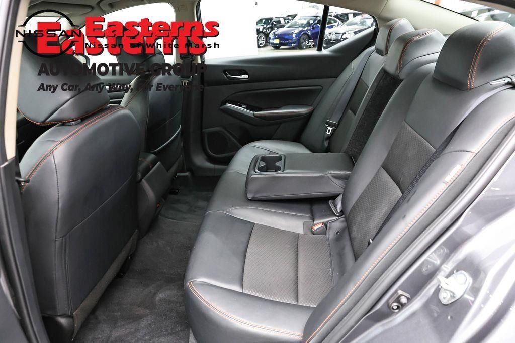 Used 2025 Nissan Altima 2.5 SR AWD/4WD image 22