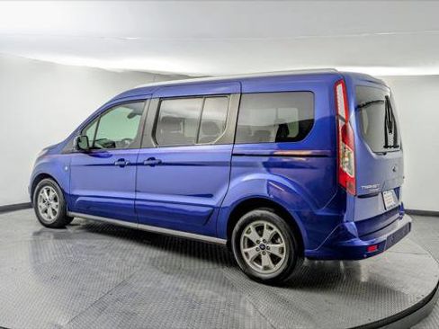 Used 2017 Ford Transit Connect Titanium image 4