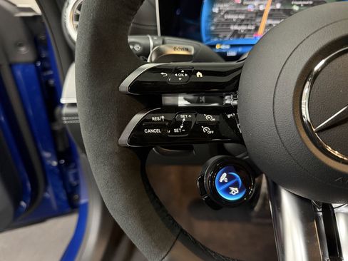 Used 2024 Mercedes-Benz AMG GT 43 image 31