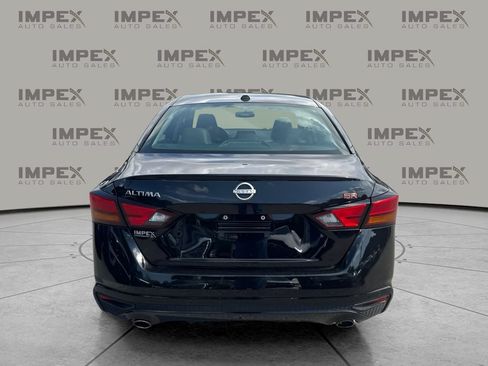 Used 2025 Nissan Altima 2.5 SR FWD image 4