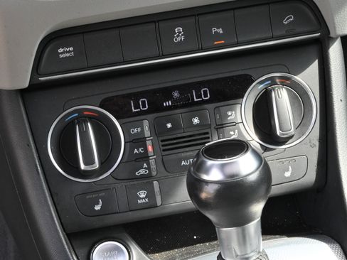 Used 2018 Audi Q3 2.0T Premium w/ Convenience Package image 20