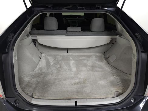 Used 2012 Toyota Prius Two image 7