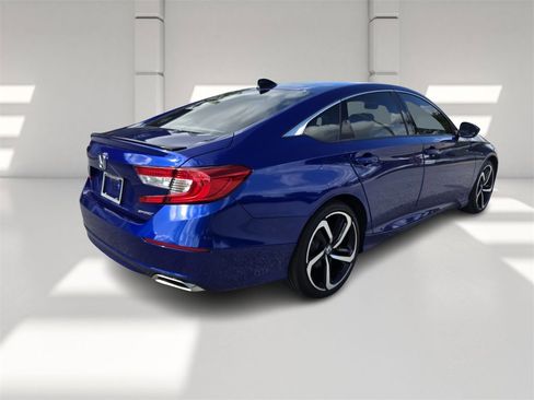 Used 2022 Honda Accord Sport image 4