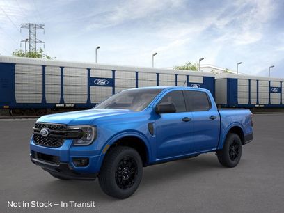 New 2025 Ford Ranger XLT w/ Black Appearance Package