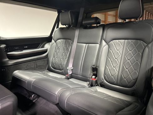 Certified 2024 Jeep Grand Wagoneer L Series III image 46