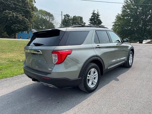 Used 2020 Ford Explorer XLT w/ Equipment Group 202A image 3