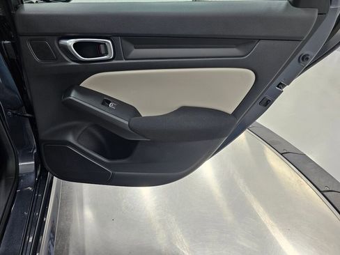 Certified 2022 Honda Civic EX image 25