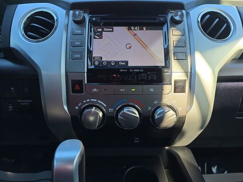 Used 2019 Toyota Tundra SR5 image 28