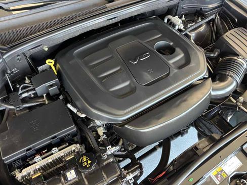 Used 2020 Jeep Grand Cherokee Laredo RWD image 28