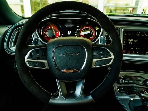 Used 2023 Dodge Challenger SRT Hellcat w/ Driver Convenience Group RWD image 19