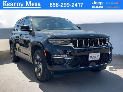 Used 2022 Jeep Grand Cherokee Limited 4xe w/ Luxury Tech Group II AWD/4WD image 1