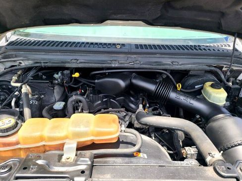 Used 2003 Ford F250 XLT image 23