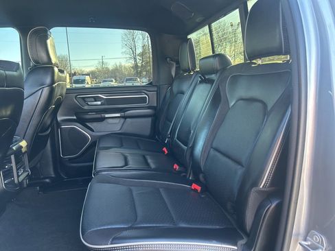 Used 2023 RAM 1500 Laramie image 12