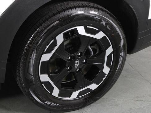 Used 2026 Hyundai Santa Fe SE image 13