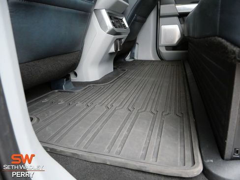 Certified 2024 Ford F450 Limited image 16