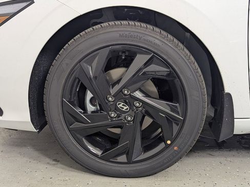 New 2026 Hyundai Elantra Sport image 9