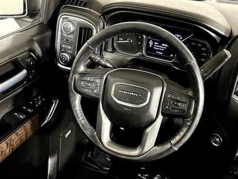 Used 2021 GMC Sierra 1500 Denali w/ Driver Alert Package II image 19