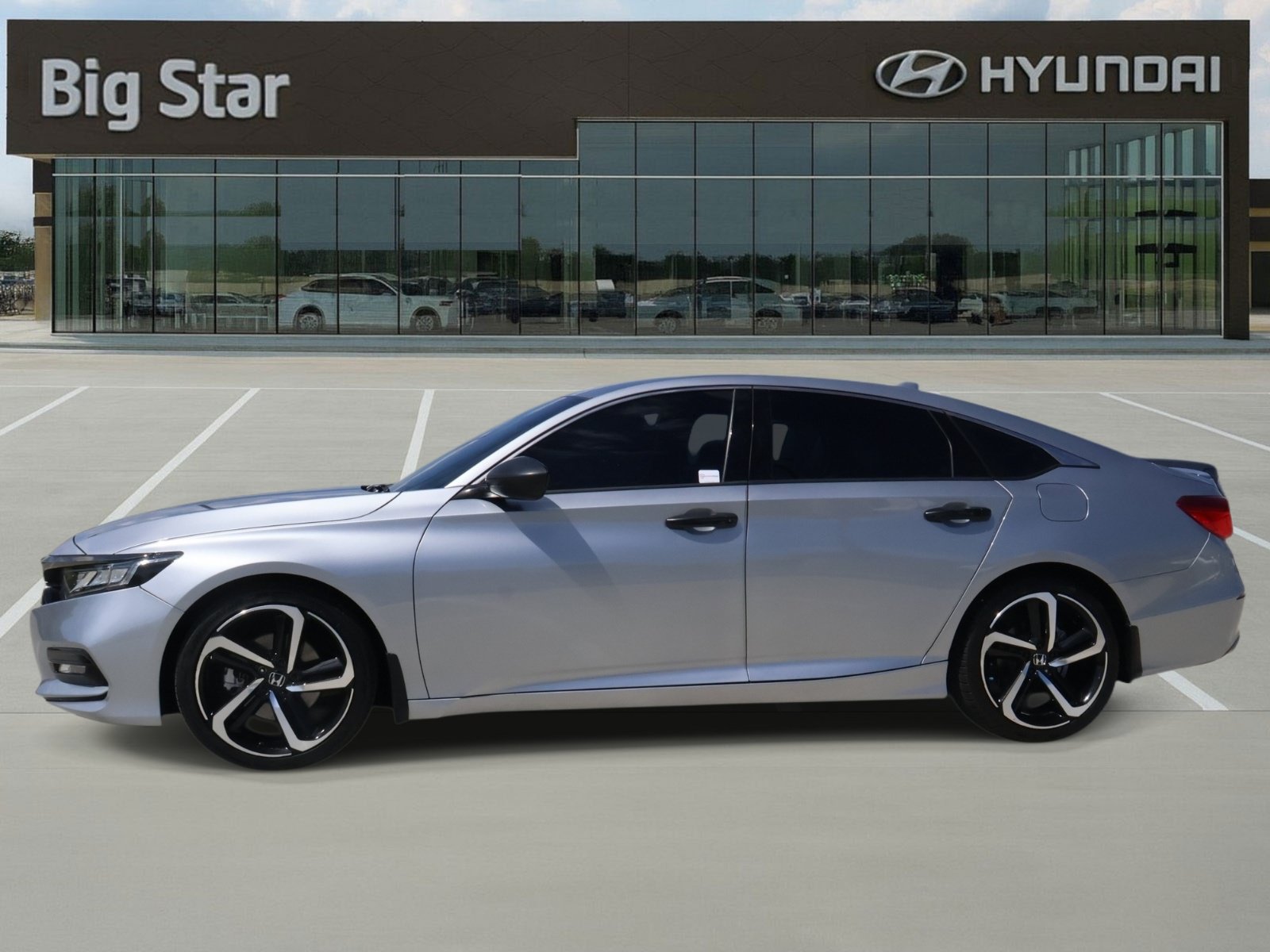 Used 2020 Honda Accord Sport image 2