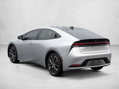 Certified 2023 Toyota Prius XLE image 8