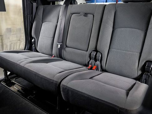 Used 2022 RAM 3500 Lone Star image 32