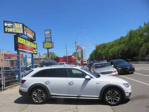 Used 2018 Audi A4 2.0T allroad Premium Plus AWD/4WD image 9