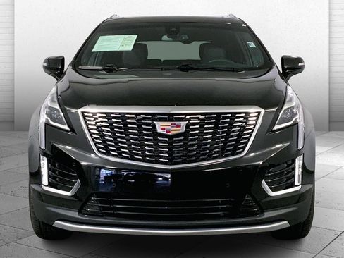 Used 2025 Cadillac XT5 Premium Luxury image 2