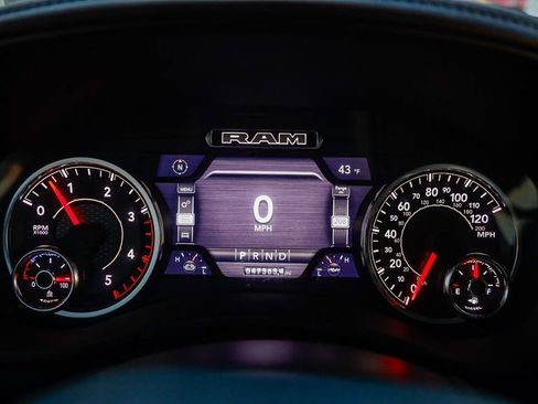 Certified 2024 RAM 2500 Laramie image 27