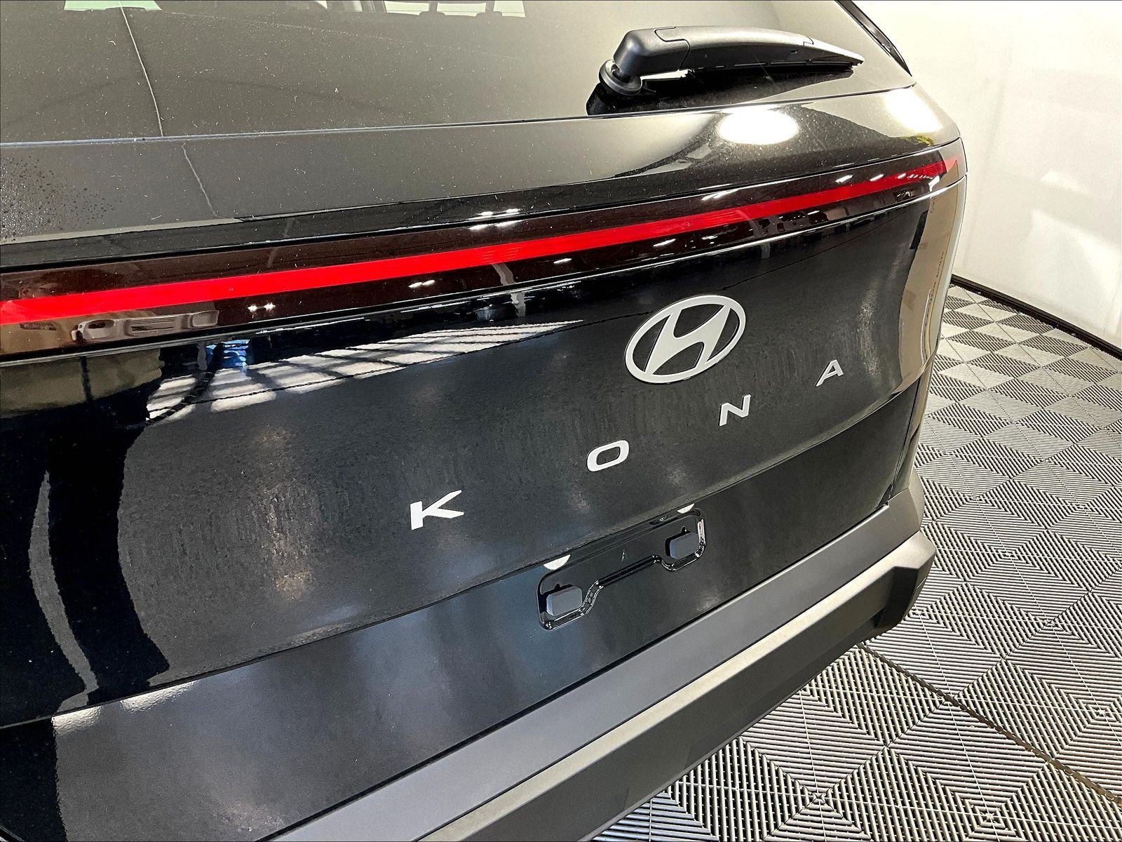 New 2027 Hyundai Kona SEL Sport FWD image 13