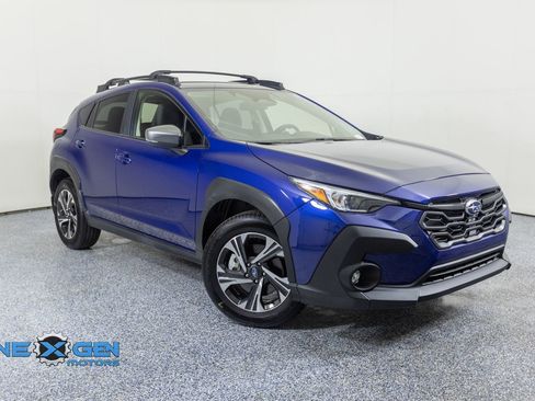 Used 2025 Subaru Crosstrek 2.0i Premium AWD/4WD image 1