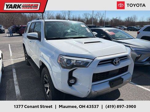 Certified 2024 Toyota 4Runner TRD Off-Road image 1